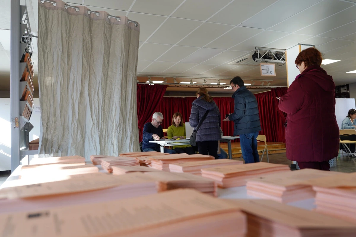 El primer dato de participación en Castilla y León avanza una subida de 1,3 puntos respecto a hace cuatro años