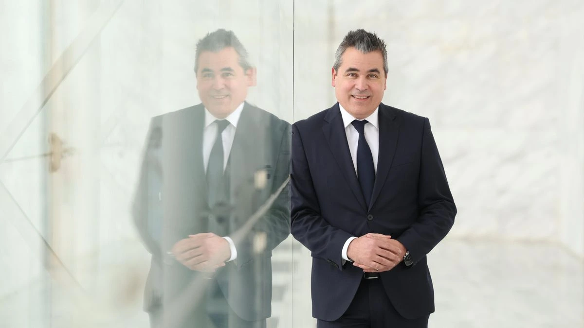 Josep María Recasens, el 'smooth operator' que liderará el avispero de Indra
