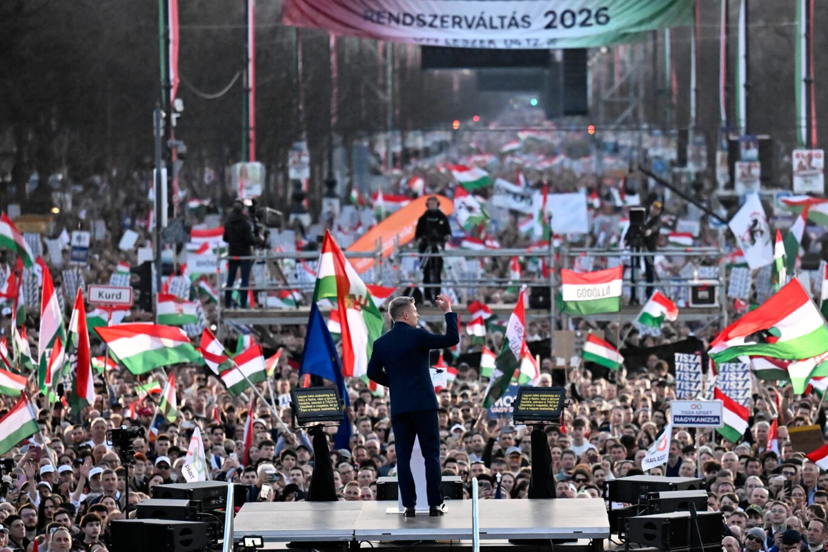 Hungría: Magyar desafía a Orban con una alternativa aún por construir