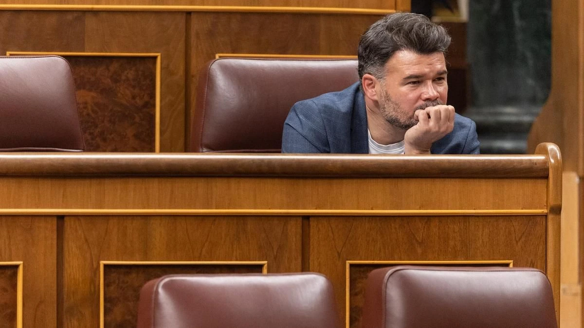 La alianza que propone Rufián agita a la izquierda confederal