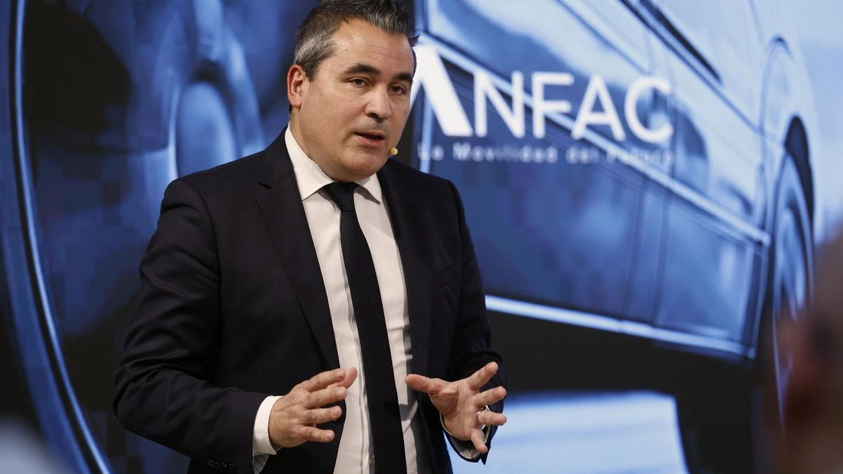 Indra nombra consejero delegado al directivo de Renault Josep María Recasens
