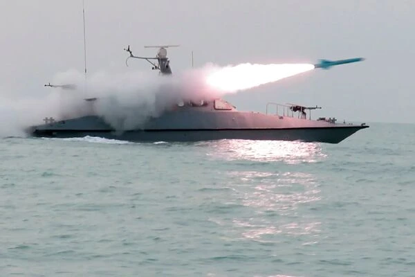 Guerra de EEUU e Israel contra Irán, última hora hoy, en directo | Irán pide disculpas a sus países vecinos y suspenderá los bombardeos "a menos que se produzca un ataque desde ellos"
