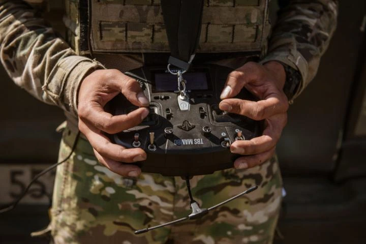 Un dron de 5.000 dólares haciendo el trabajo de un misil de un millón: por qué los analistas creen que Ucrania ha entrado en una nueva fase de la guerra frente a Rusia