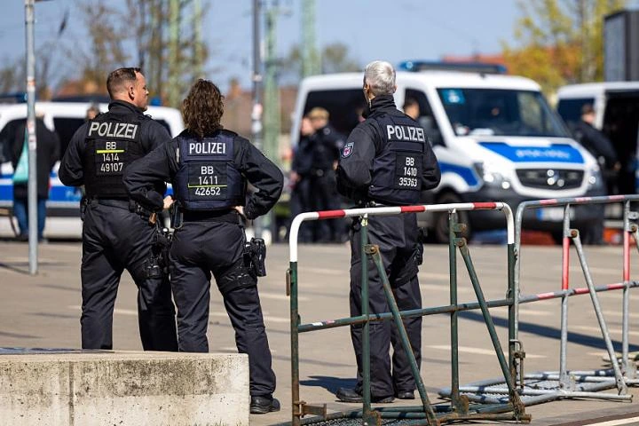 Cinco personas mueren en un tiroteo en el norte de Alemania: ya hay un detenido