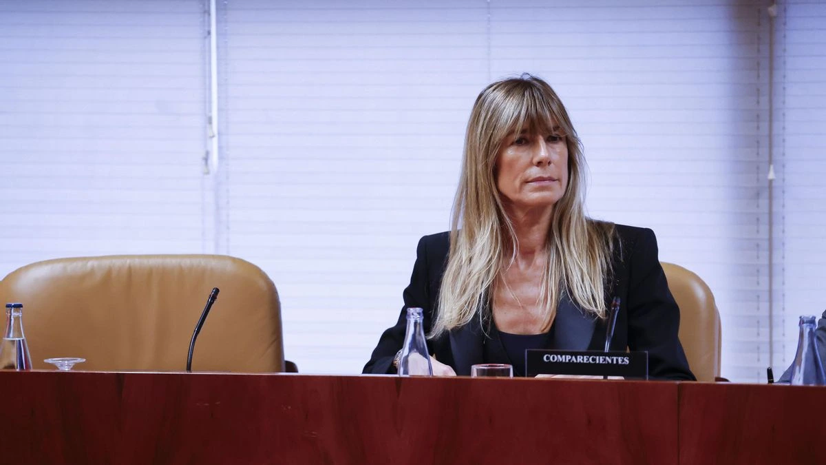 Nueve ciudadanos de Madrid elegidos por sorteo: cómo funciona un jurado popular como el del caso contra Begoña Gómez