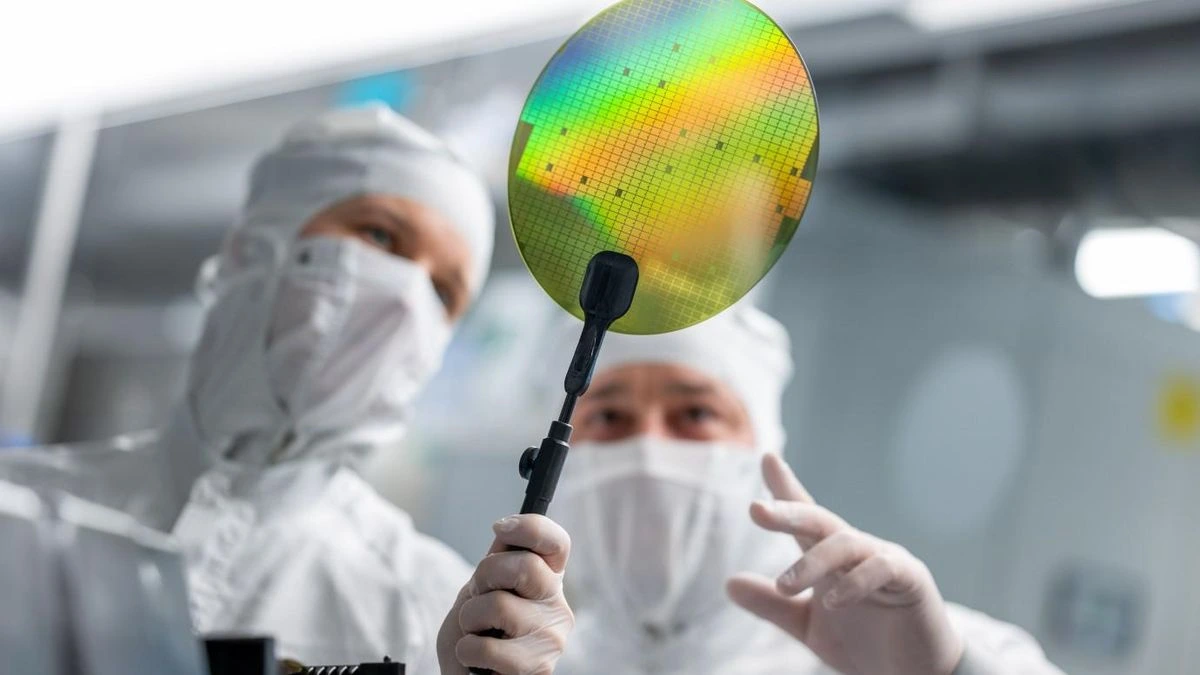 El trasvase en la burbuja de la IA: los gigantes tecnológicos caen pero los fabricantes de chips toman el testigo
