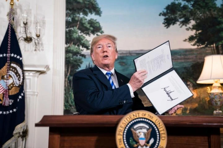Trump atacará a Irán "con mucha fuerza" esta noche y promete tomar la isla de Jarg