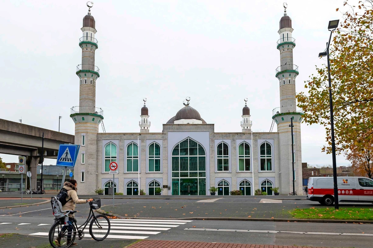 Islam is populairste religie in Amsterdam, maar aandeel moslims neemt er al jaren af