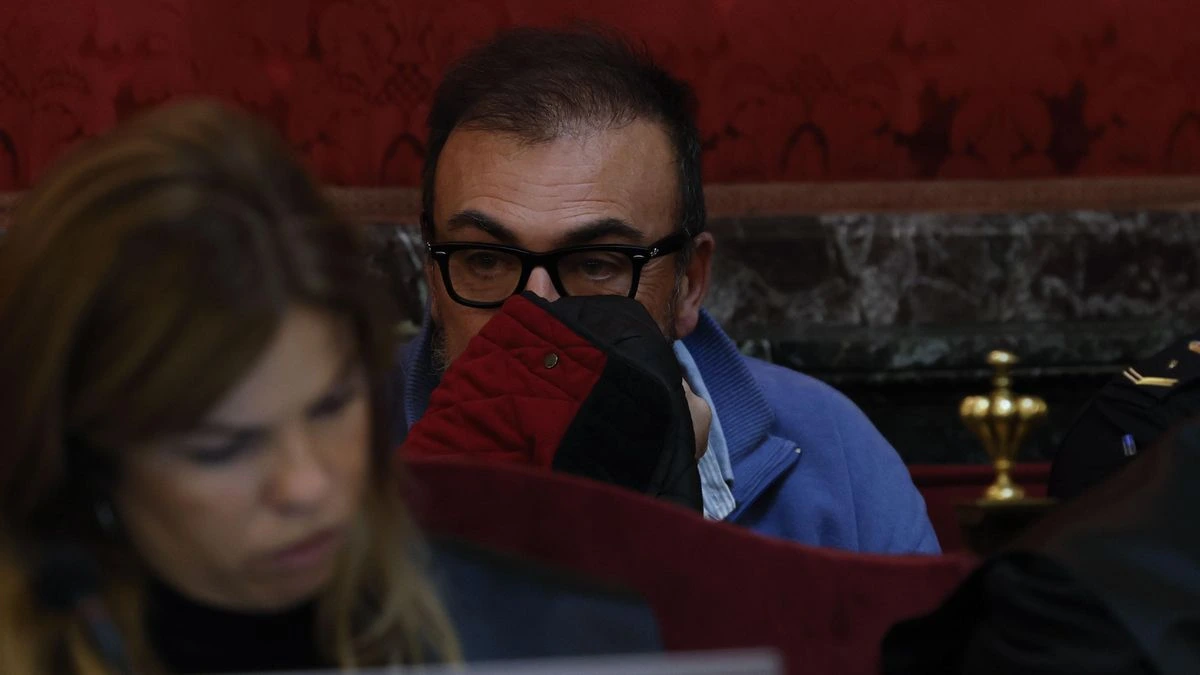 Comisiones, pagos mensuales de 10.000 euros y enchufes: qué considera probado la sentencia del caso mascarillas