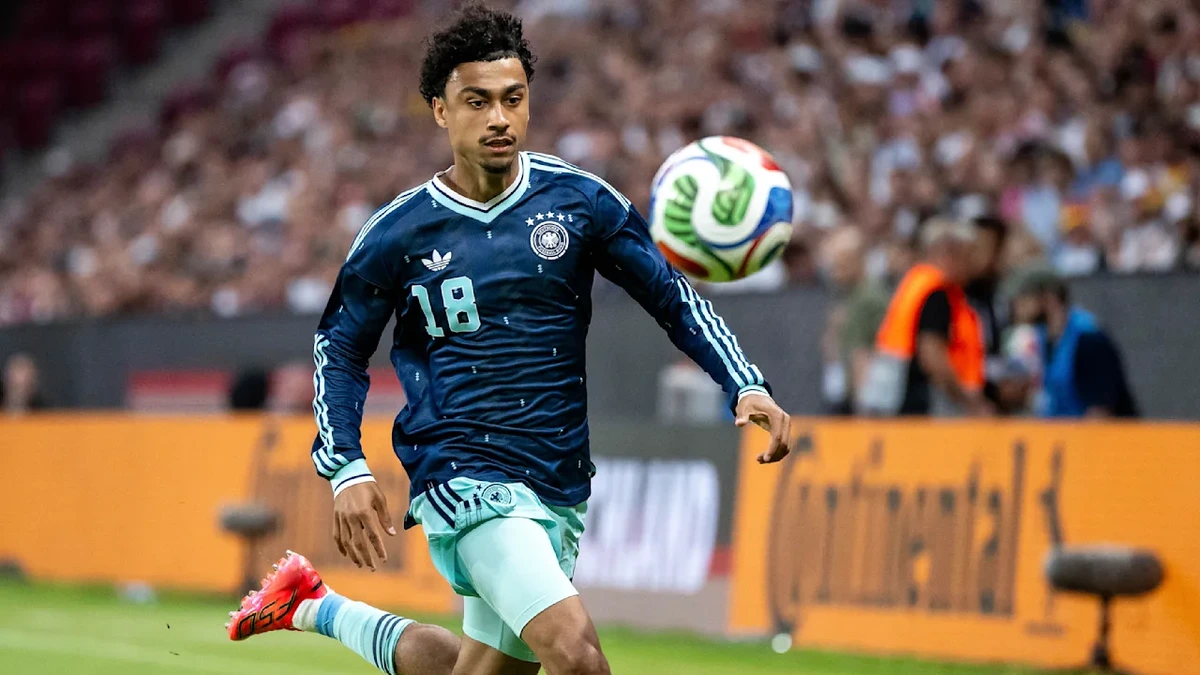 Vor WM 2026: DFB-Star Nathaniel Brown äußert sich zur Bayern-Einigung