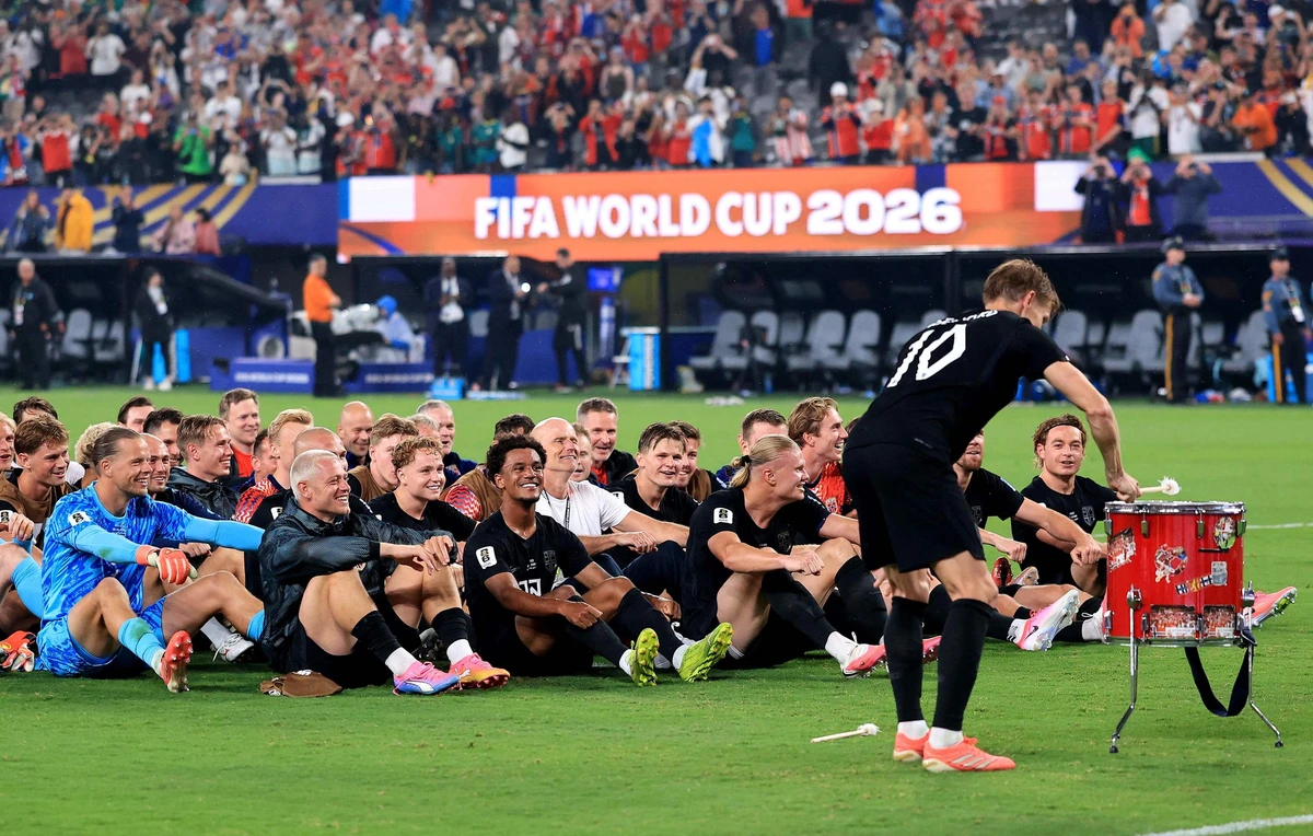 La impresionante celebración de la selección noruega: el remo vikingo ya es la imagen del Mundial
