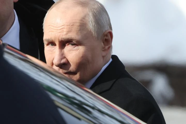Mijaíl Jodorkovski, sobre el posible sucesor de Putin: "Si alguien se ha comportado como un ratón durante 40 años, no se convierte de repente en una fiera"