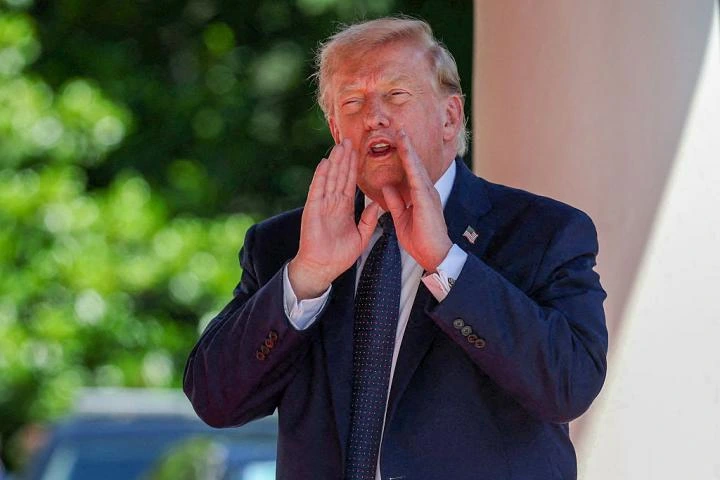 Andrés Piqueras, experto en geopolítica: "Todo lo que hace Trump no es cosa de un loco; el objetivo final es China"