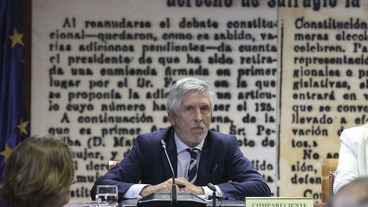 Marlaska sitúa la trama de Leire Díez “fuera de Interior”, respalda a Mercedes González y duda de las presiones a la UCO