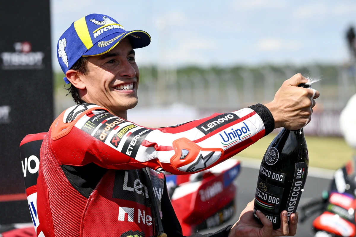 Marc Márquez logra su primera victoria de la temporada, la número 100 de su carrera