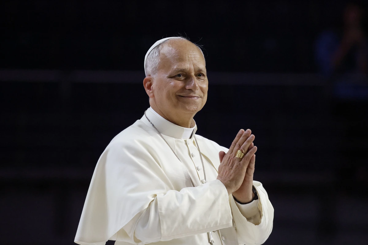 Prosperidad y larga vida al papa León XIV