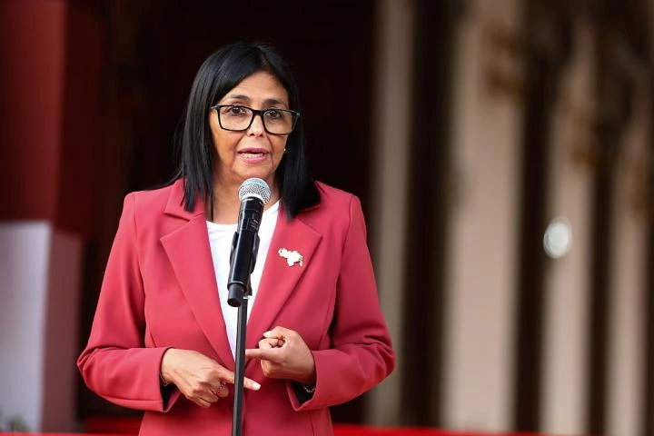 Venezuela inspeccionará casa por casa las viviendas dañadas por el terremoto y prolonga una semana más la suspensión de clases