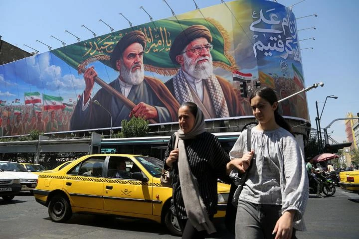 ¿Volver a las bombas o avanzar hacia un acuerdo? La encrucijada de Trump en Irán