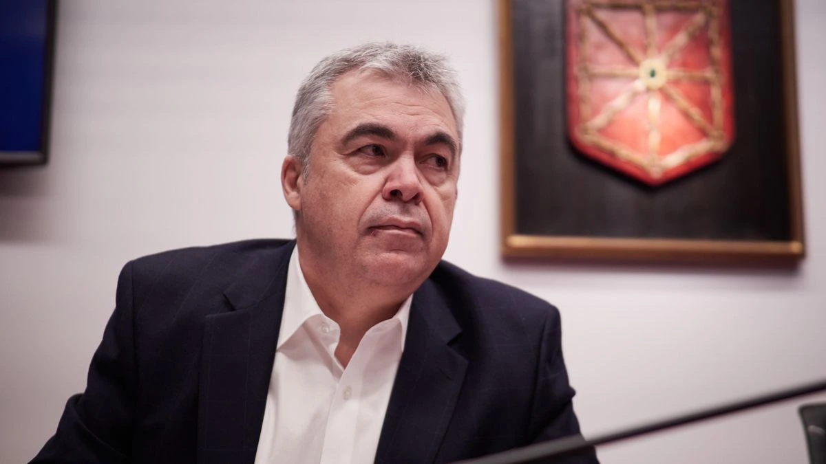 Un correo incautado por la UCO acredita que Santos Cerdán pidió que el PSOE pagase viajes a Leire Díez: “Es orden directa, no sé más”