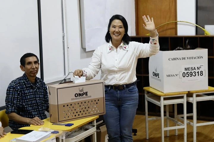 Keiko Fujimori logra la ventaja necesaria para convertirse en la próxima presidenta de Perú
