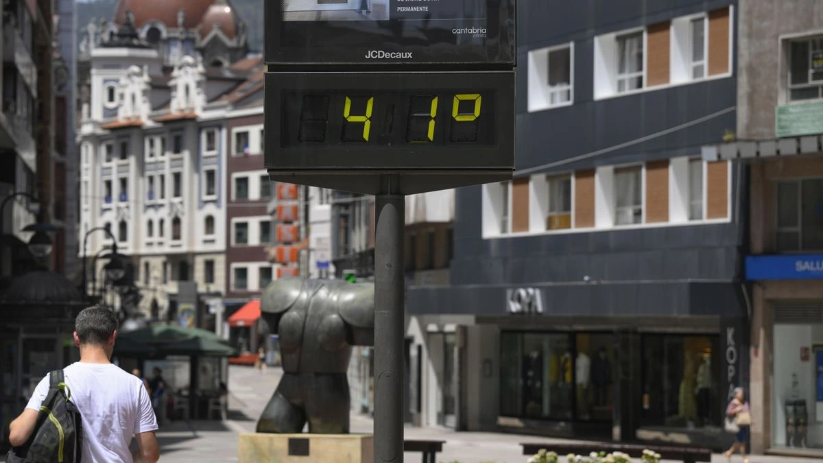 Francia se fija en España para adaptar el trabajo a las olas de calor ante el aumento de muertes