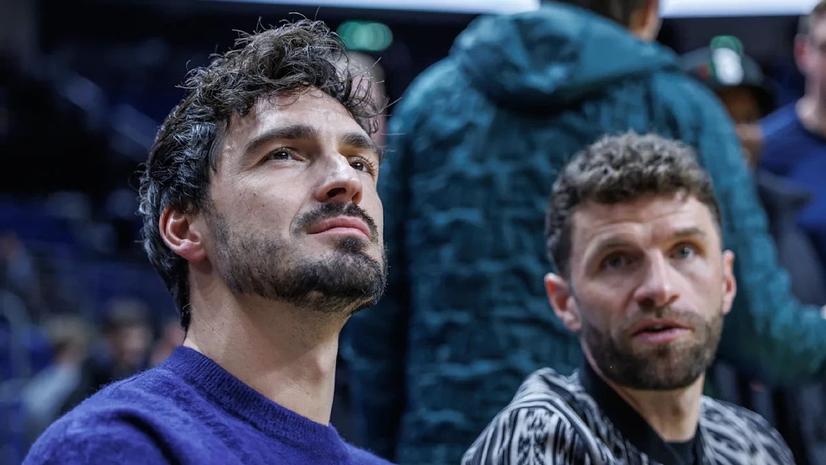 Thomas Müller und Mats Hummels wollen Erstliga-Klub kaufen
