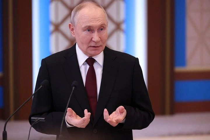 Putin "no le ve sentido" a un cara a cara con Zelenski y se permite instarle a actuar "siempre dentro de la ley"