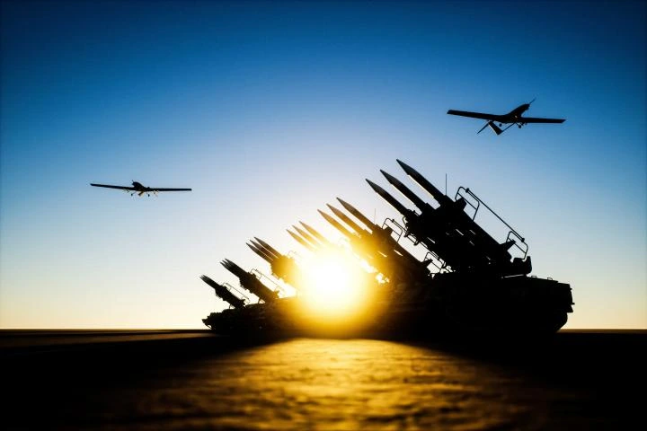 Así adelanta Ucrania a toda la OTAN: 175 sistemas de armas certificados en un mes, el 93% de fabricación propia y seis nuevos cada día