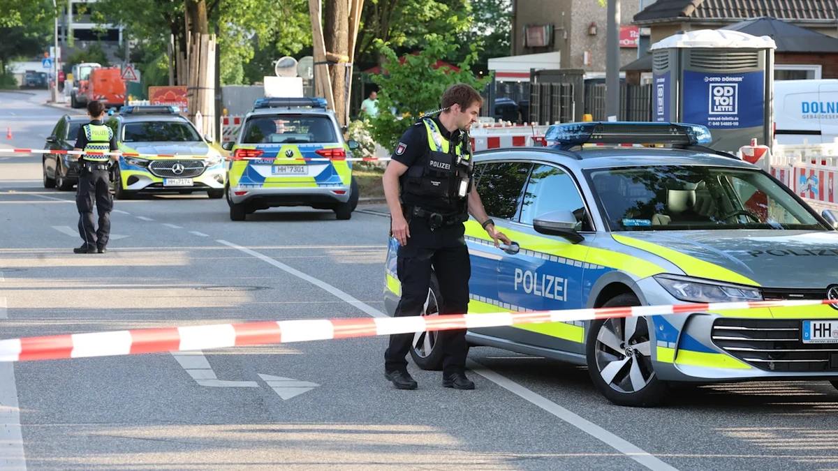 Linkin-Park-Konzert in Hamburg: Auto durchbricht Absperrung in Stadionnähe! Polizist verletzt