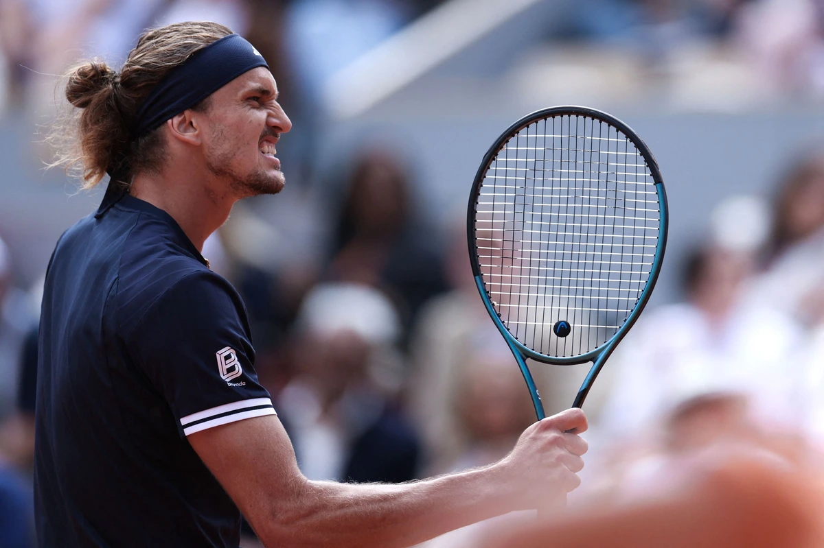 Zverev se lanza a por su primer Grand Slam: derrota a Mensik y espera rival en la final de Roland Garros
