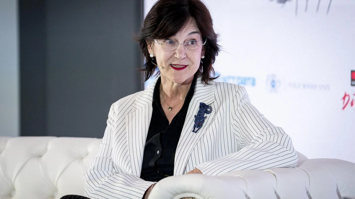 Competencia investiga a Bankinter, Banco Santander, BBVA, Unicaja, CaixaBank y Sabadell por sus hipotecas a tipo fijo