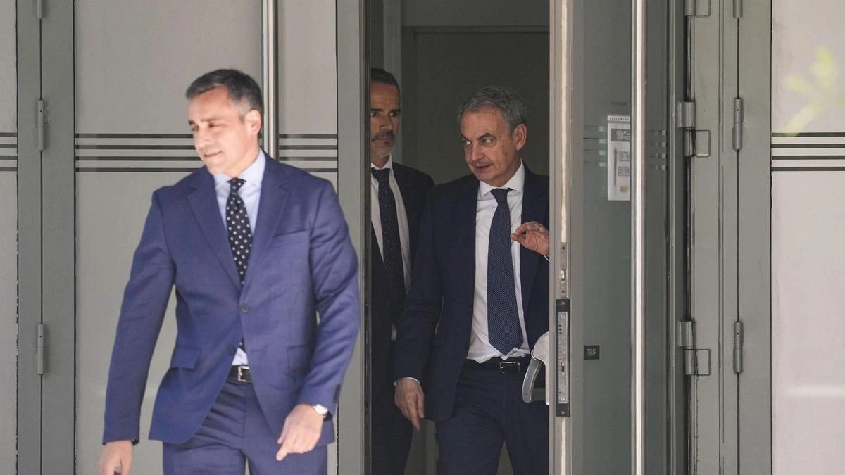 Zapatero entrega al juez el escrito con su “consentimiento expreso” para verificar que no tiene sociedades fuera de España