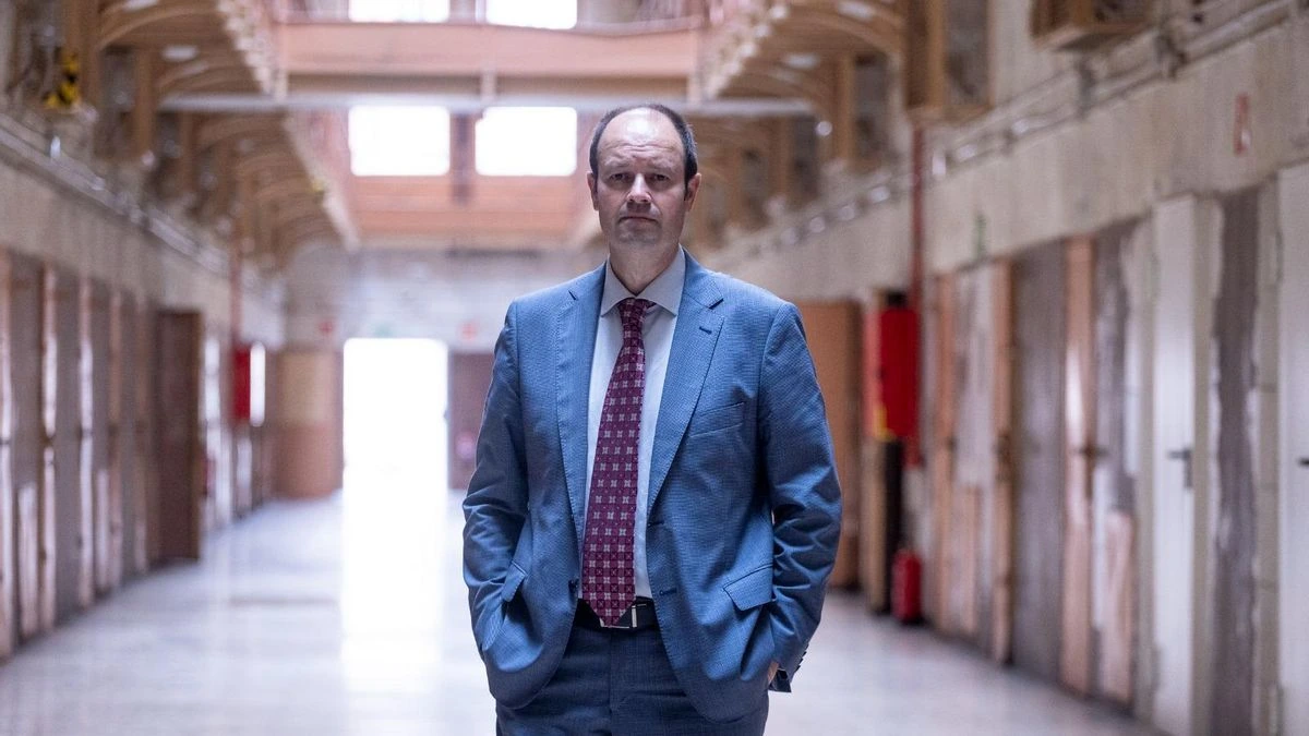 Jon-Mirena Landa, experto en violencia política: “La dictadura se acabó, pero la tortura continuó en España en los 80”