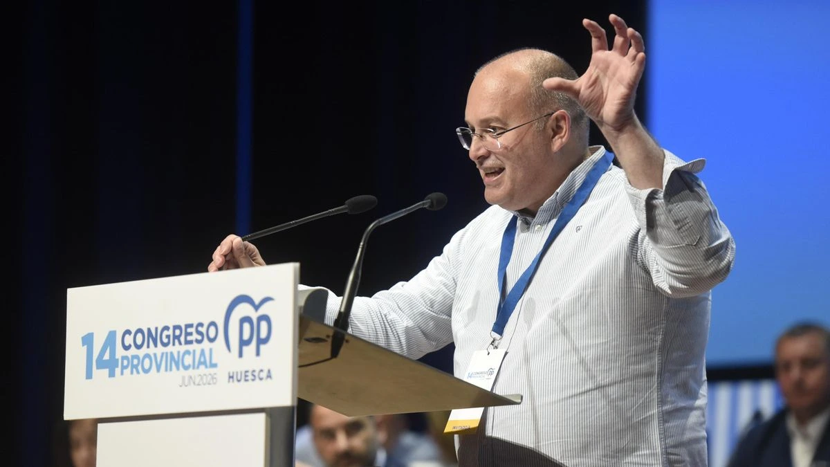 Tellado critica el Comité Federal del PSOE: “De tintes norcoreanos, lo más parecido al silencio de los corderos”