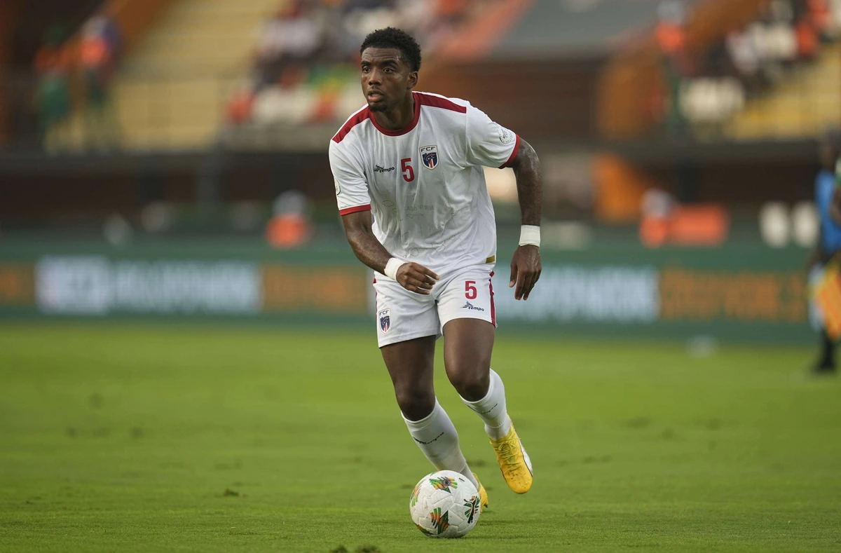 Logan Costa, el central que cambió Francia por Cabo Verde y al que vacila Yeremy Pino: "Dice que voy a pasar un mal rato"