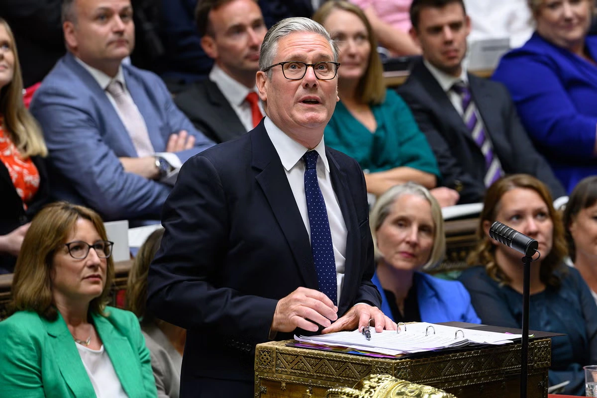 Tears and tributes in the Commons as Starmer bids emotional farewell at final PMQs