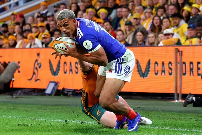 Le XV de France s’impose avec panache contre l’Australie lors de la deuxième journée du championnat des nations de rugby
