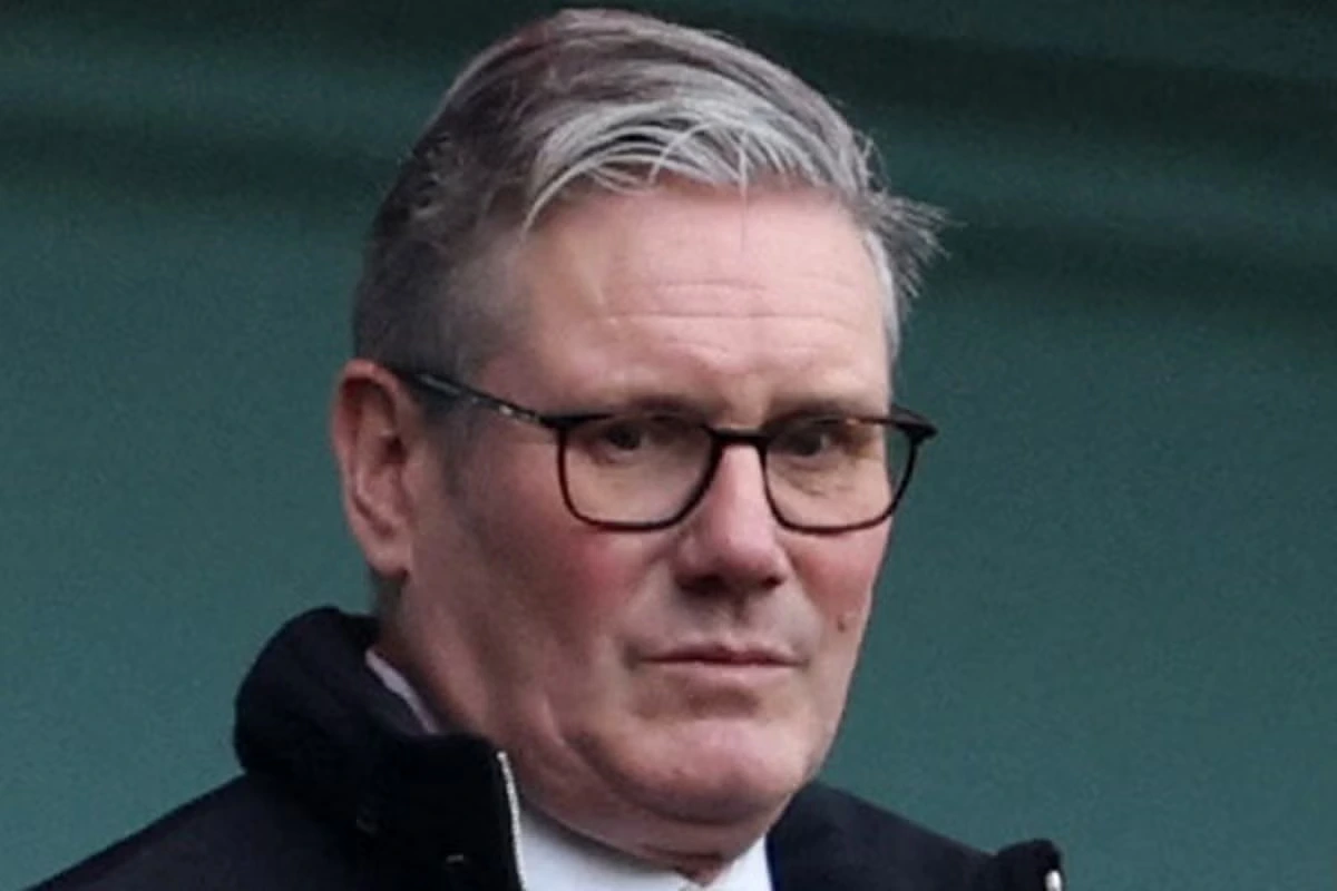 Sleep-deprived Starmer talks of English pride after watching Mexico game with his son