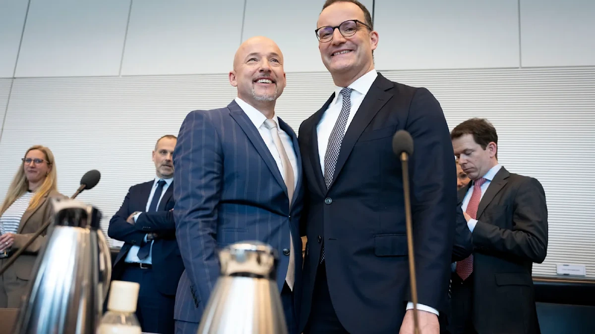 Alexander Hoffmann: Der Ersatz für Spahn lebt Patchwork und spielt Tennis