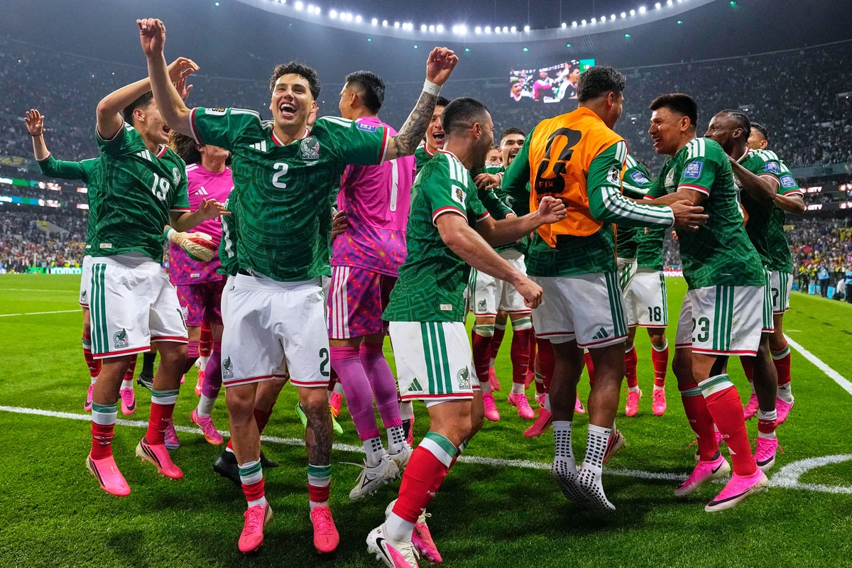 México ofrece su mejor versión ante Ecuador para meterse en octavos del Mundial
