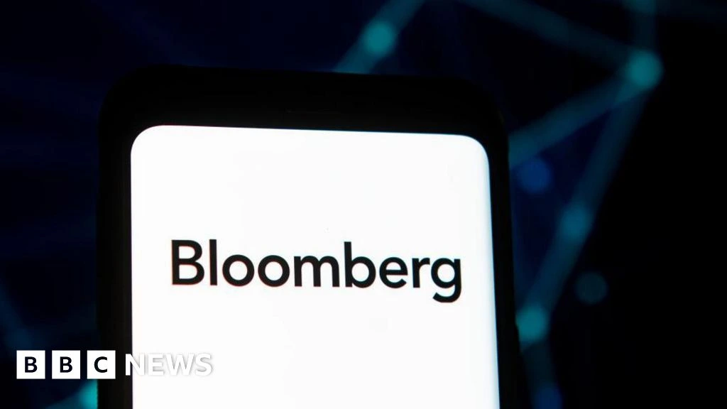 Singapore court orders Bloomberg to pay $356,000 to ministers in defamation case