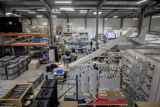 Soupçon d’espionnage d’une usine de drones : au cœur de l’affaire, un Biélorusse au profil amateur, qui nie les faits