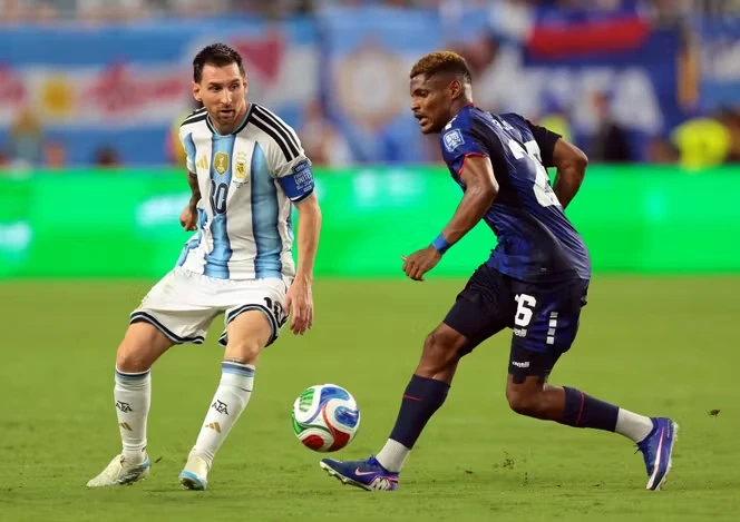« Merci Messi » : la presse internationale s’inquiète de la dépendance de l’Argentine à sa star après sa victoire contre le Cap-Vert en Coupe du monde 2026.