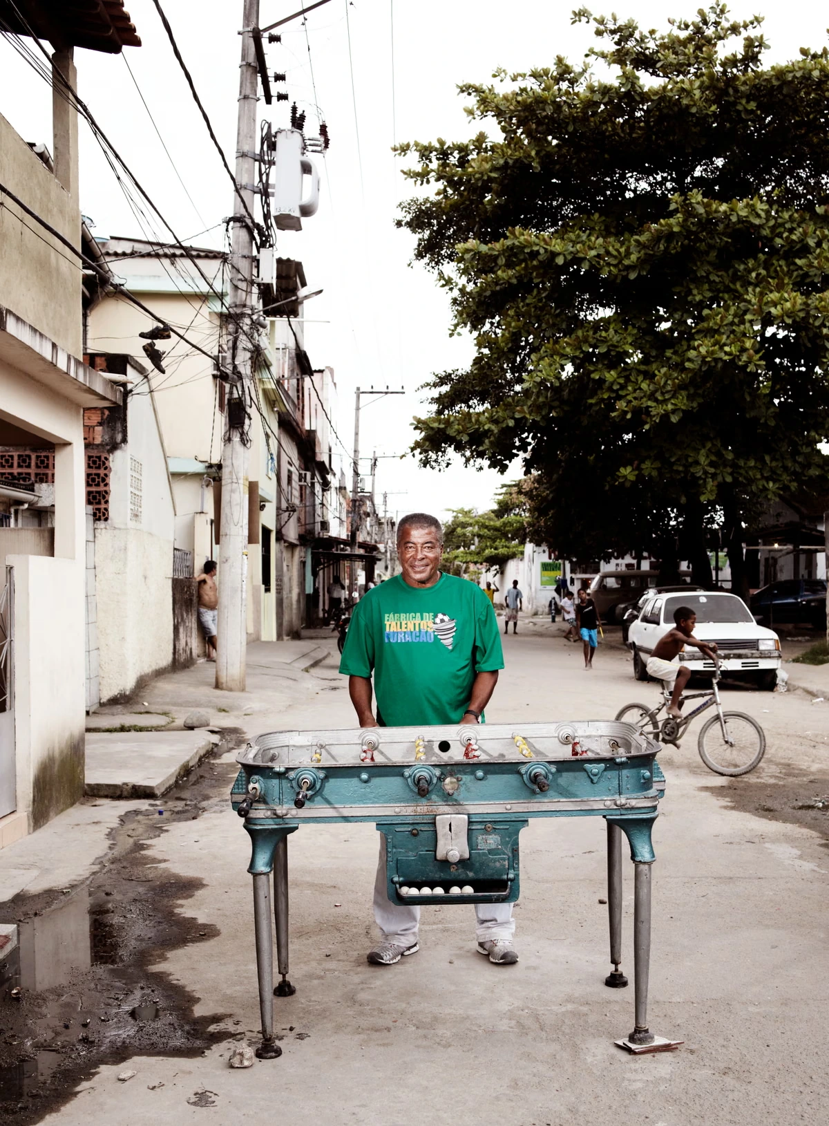 Brazilian World Cup legend Jairzinho takes a shot: Michael Donald’s best photograph
