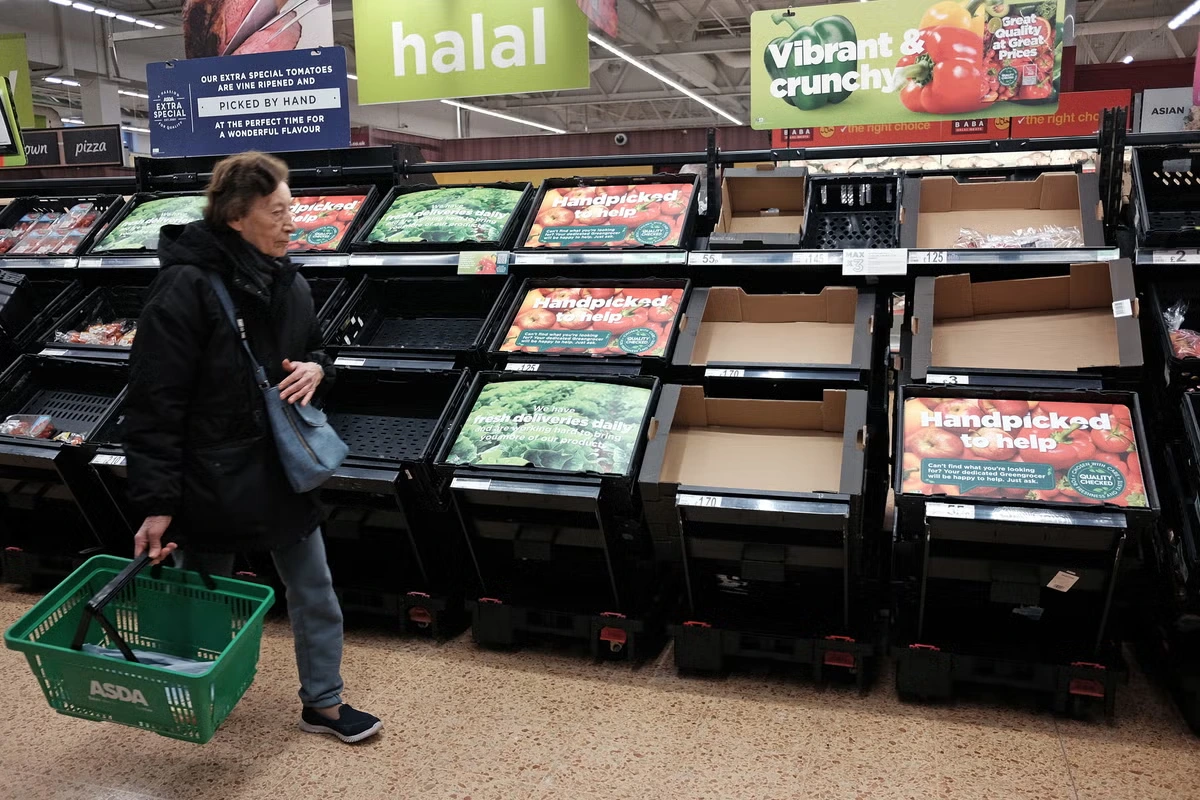 Public to be told to stockpile food in case of cyber attack from Russia