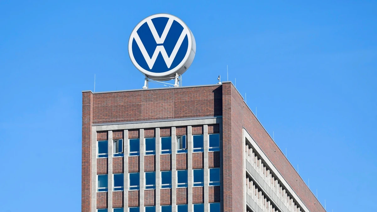 Betriebsversammlung in Wolfsburg: Tag der Wahrheit bei Volkswagen