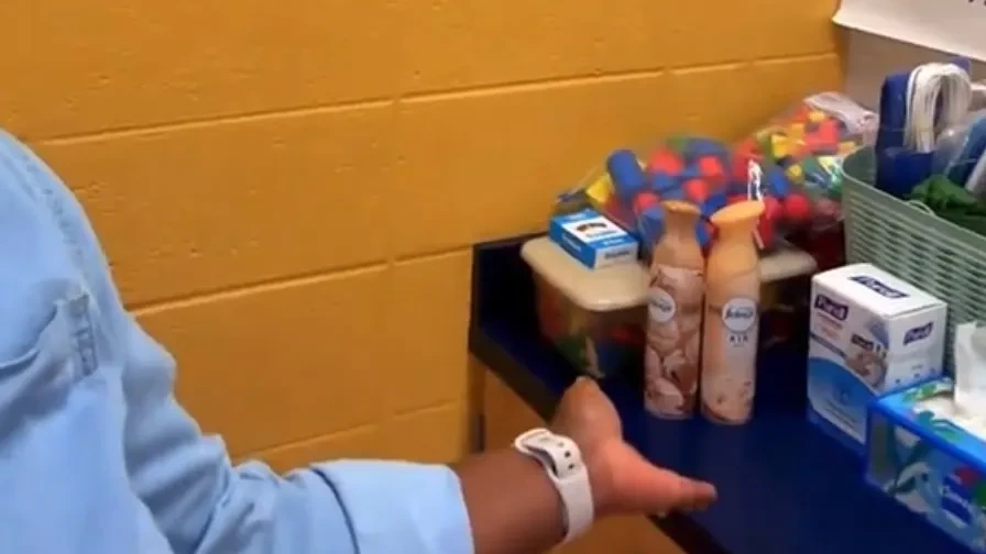 US-Lehrerin findet geniale Lösung für Furz-Problem in Klasse