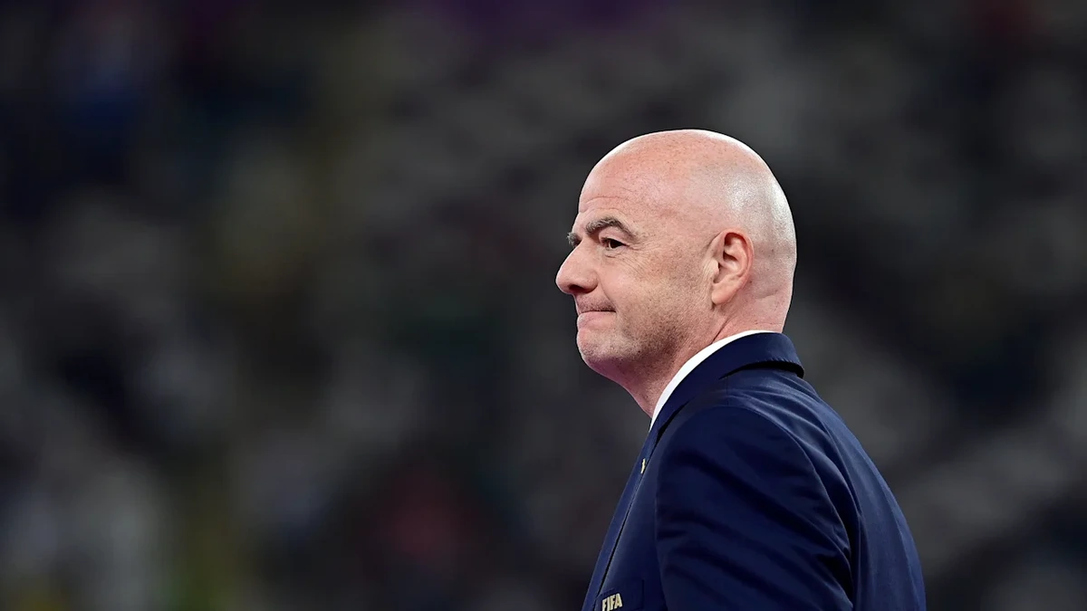 Luís Figo fordert sofortigen Rücktritt von Gianni Infantino!