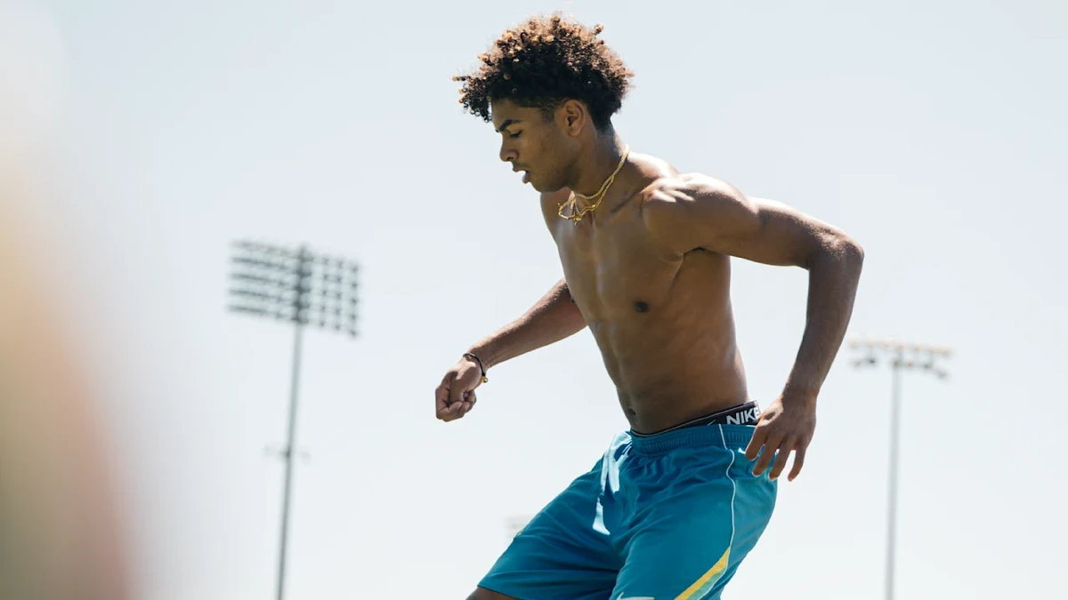 Borussia Dortmund: Die Geheimnisse von BVB-Juwel Albert – Top-Talent verrät seine Geschichte