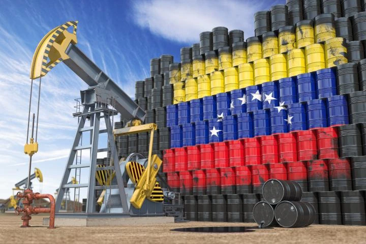Venezuela dice que el pacto petrolero con EEUU será de 25 años y que mantendrá soberanía sobre sus recursos